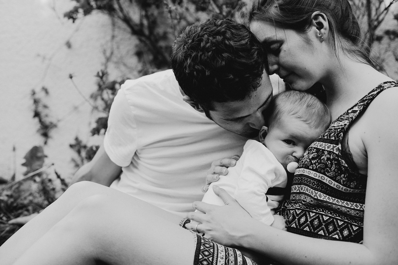 Une Seance Famille A La Maison Fanny Paris Photographe A Nantes