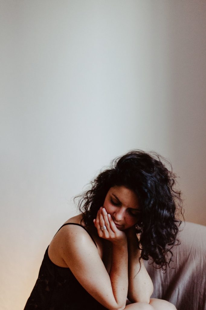 séance portrait femme intimiste cocooning ressenti